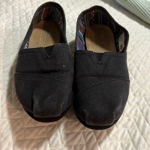 Black Toms Womens Shoe